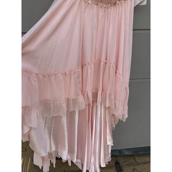 Mac Duggal Strapless Beaded Ruffle High Low Prom Gown in Ice Pink Sz 4 Princess - Picture 9 of 16